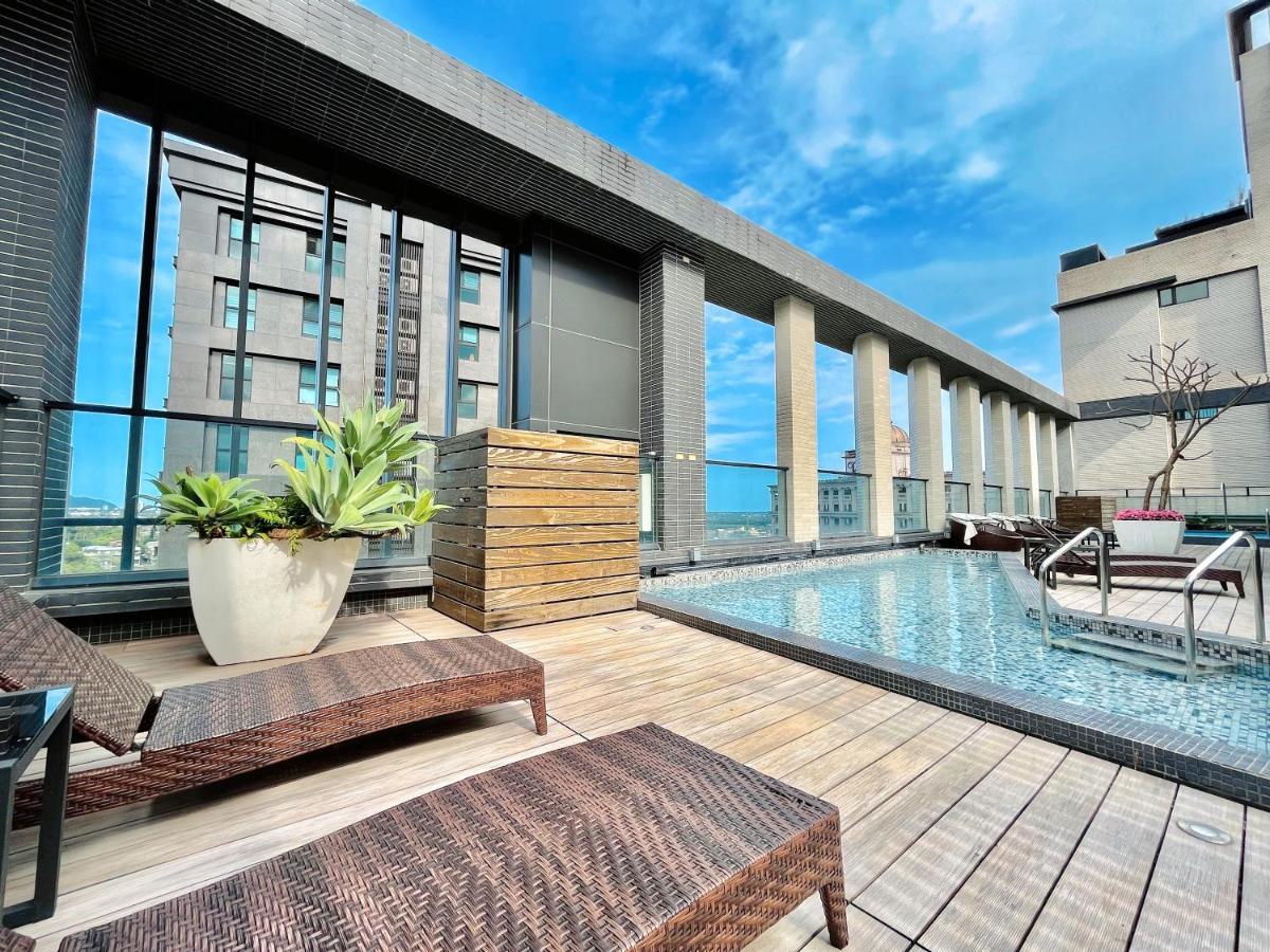 Vasty Jiaoxi Hotel Bagian luar foto