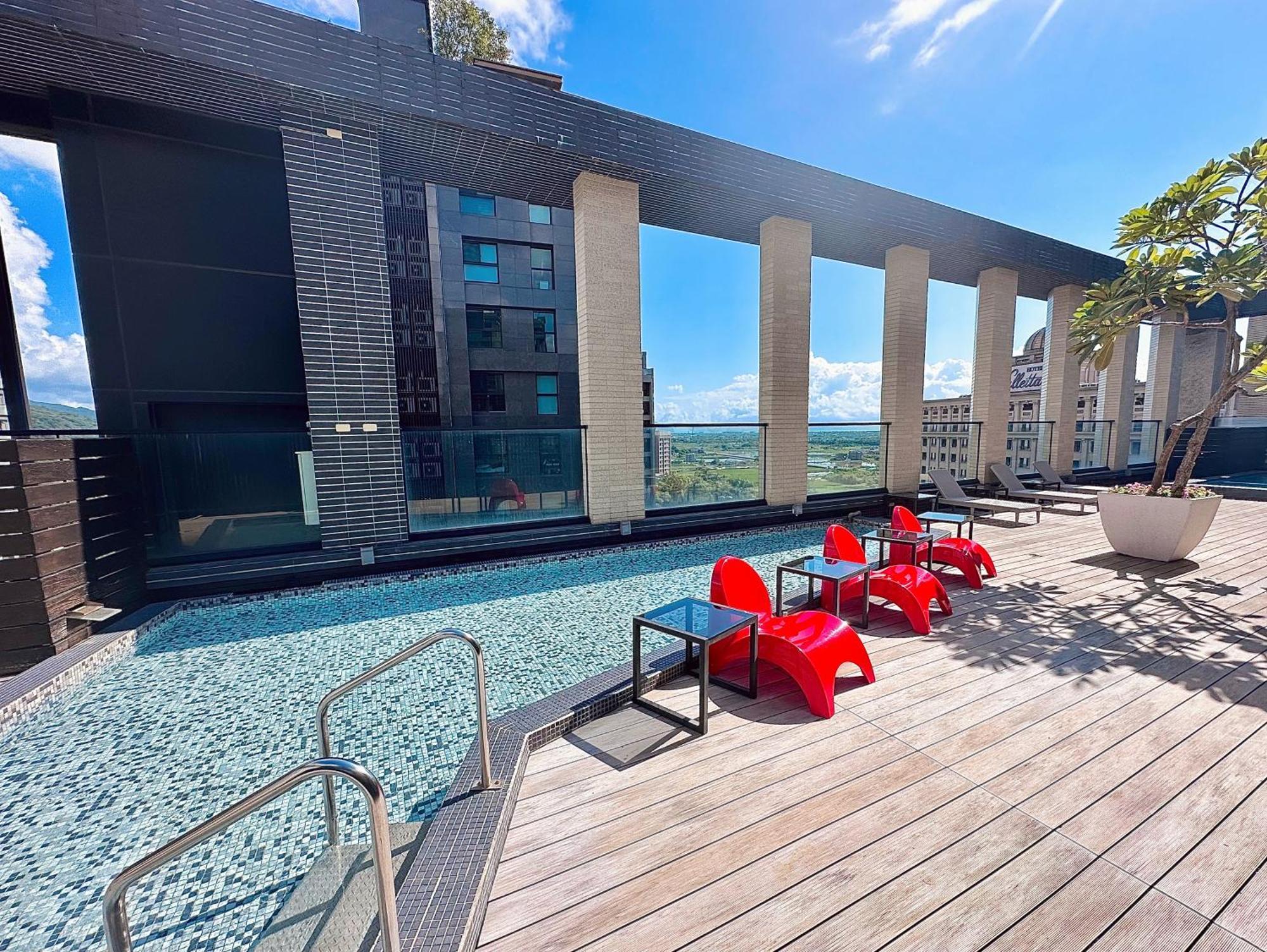 Vasty Jiaoxi Hotel Bagian luar foto